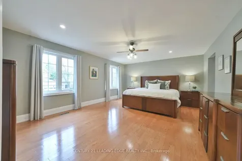 131 Reeve Drive Markham ON L3P 6C8