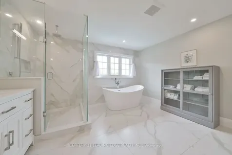 131 Reeve Drive Markham ON L3P 6C8