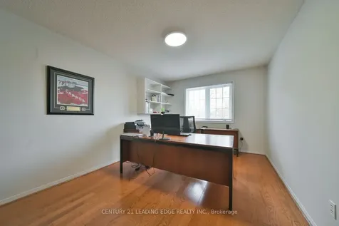 131 Reeve Drive Markham ON L3P 6C8