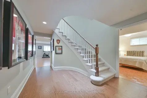 131 Reeve Drive Markham ON L3P 6C8