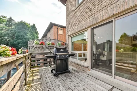 131 Reeve Drive Markham ON L3P 6C8