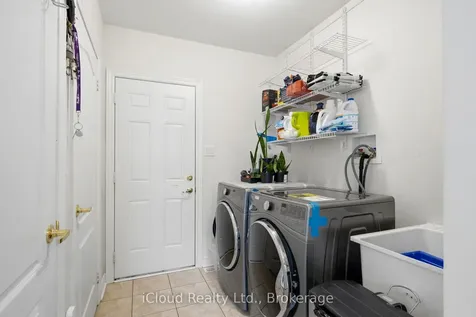 23 Sweetner Drive Whitchurch-stouffville ON L4A 0L2