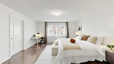 32 Tay Boulevard Bradford West Gwillimbury ON L3Z 0W5
