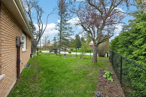 3 Meadowlands Drive Brock ON L0E 1E0