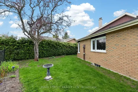 3 Meadowlands Drive Brock ON L0E 1E0