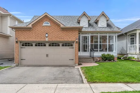 7 Thornlodge Drive Georgina ON L4P 4A3