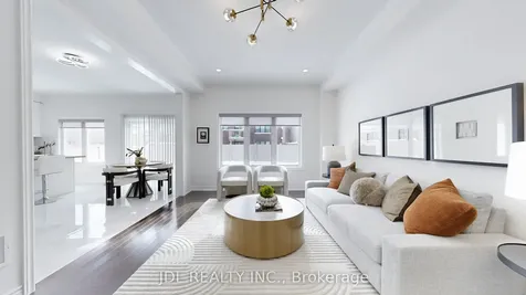 103 Connell Drive Georgina ON L4P 0K3