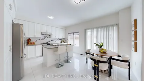 103 Connell Drive Georgina ON L4P 0K3