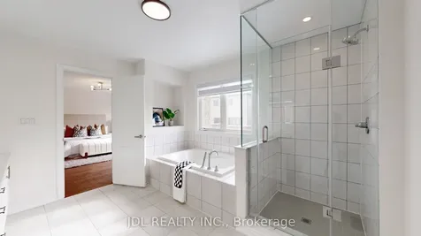 103 Connell Drive Georgina ON L4P 0K3