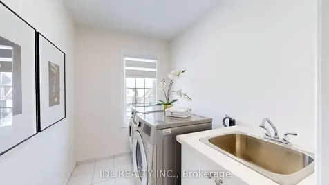103 Connell Drive Georgina ON L4P 0K3
