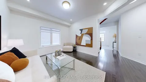 103 Connell Drive Georgina ON L4P 0K3