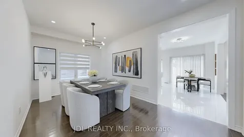103 Connell Drive Georgina ON L4P 0K3