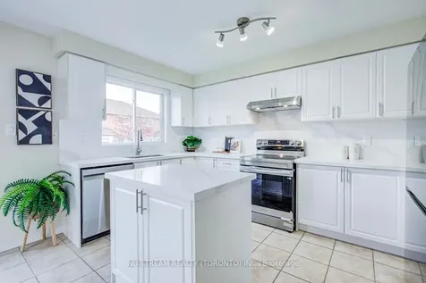58 Rideau Drive Richmond Hill ON L4B 4P3