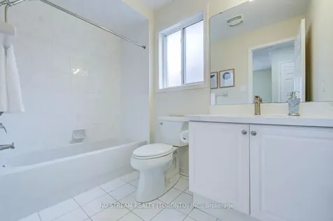 58 Rideau Drive Richmond Hill ON L4B 4P3