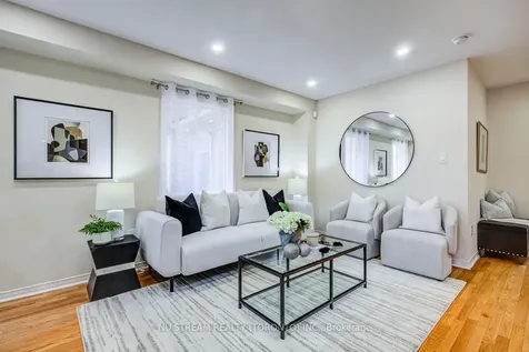 58 Rideau Drive Richmond Hill ON L4B 4P3