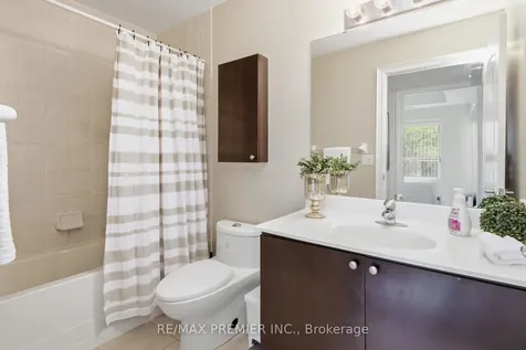 8201 Islington Avenue Vaughan ON L4L 9S6