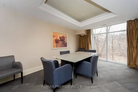 8201 Islington Avenue Vaughan ON L4L 9S6