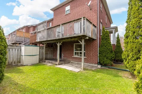 580 Legresley Lane Newmarket ON L3Y 8R8