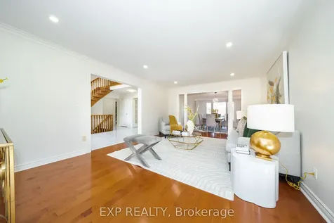 38 Boake Trail Richmond Hill ON L4B 2H1