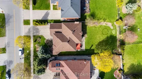 38 Boake Trail Richmond Hill ON L4B 2H1