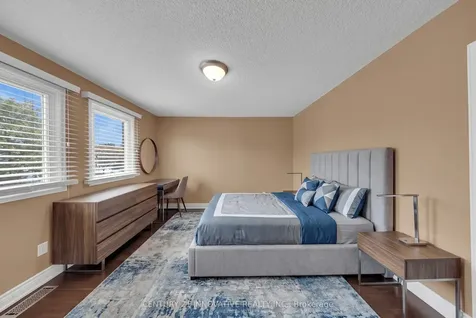42 Kevi Crescent Richmond Hill ON L4B 3C8