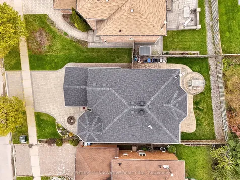 42 Kevi Crescent Richmond Hill ON L4B 3C8