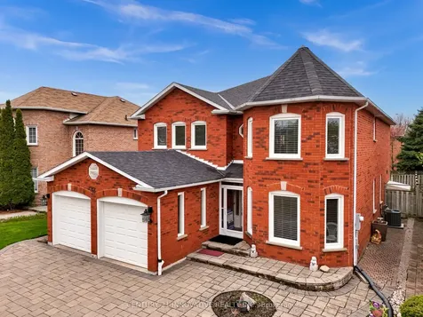 42 Kevi Crescent Richmond Hill ON L4B 3C8
