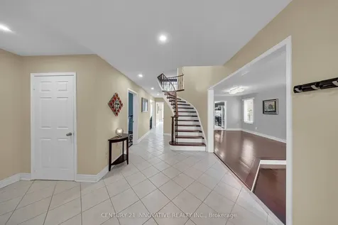 42 Kevi Crescent Richmond Hill ON L4B 3C8