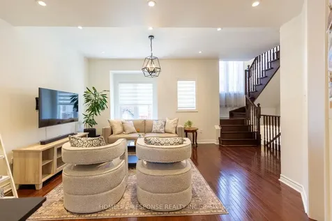 15 Old Colony Road Richmond Hill ON L4E 4L5