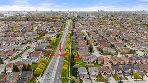 143 Hertford Crescent Markham ON L3S 3R4