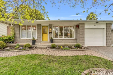 44 Kemano Road Aurora ON L4G 2Y3
