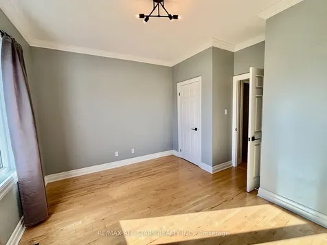 42 Deer Ridge Road Uxbridge ON L0C 1A0