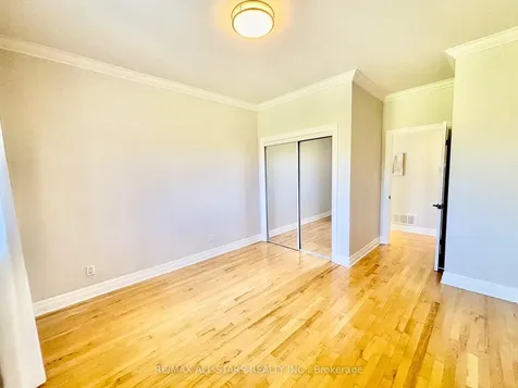42 Deer Ridge Road Uxbridge ON L0C 1A0