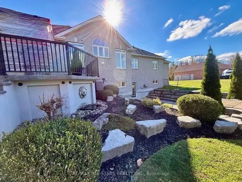 42 Deer Ridge Road Uxbridge ON L0C 1A0