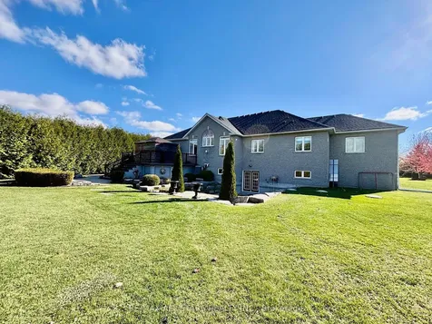 42 Deer Ridge Road Uxbridge ON L0C 1A0