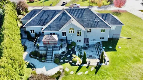 42 Deer Ridge Road Uxbridge ON L0C 1A0