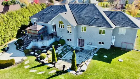 42 Deer Ridge Road Uxbridge ON L0C 1A0