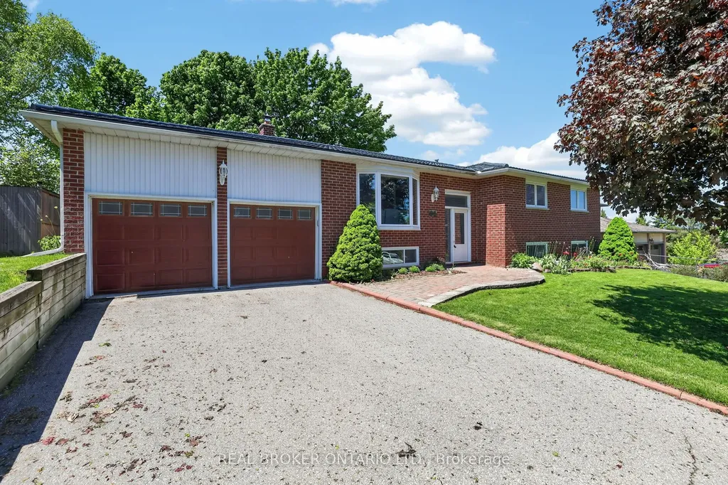 84 Samuel Lount Road East Gwillimbury ON L9N 1G5