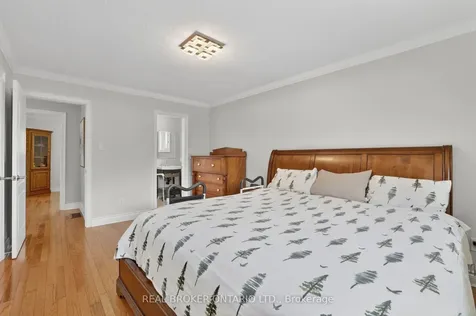 84 Samuel Lount Road East Gwillimbury ON L9N 1G5