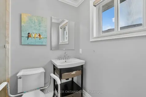 84 Samuel Lount Road East Gwillimbury ON L9N 1G5