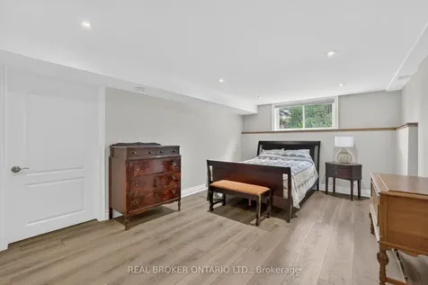 84 Samuel Lount Road East Gwillimbury ON L9N 1G5