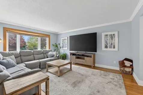 84 Samuel Lount Road East Gwillimbury ON L9N 1G5
