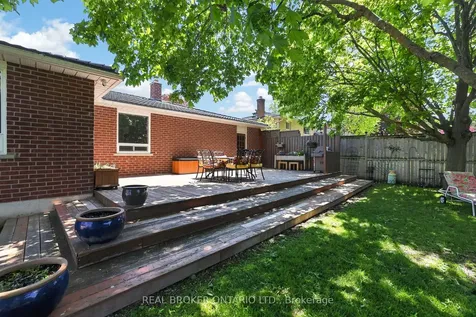 84 Samuel Lount Road East Gwillimbury ON L9N 1G5