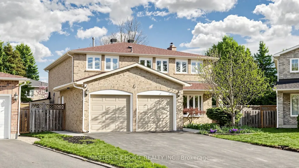 5 Espby Court Richmond Hill ON L4C 9L2