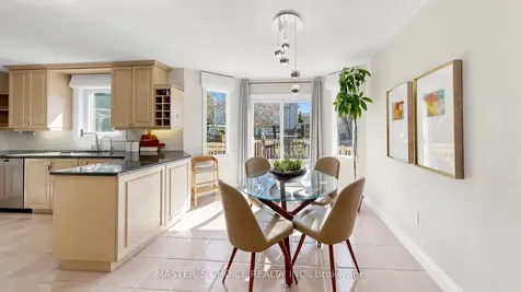 5 Espby Court Richmond Hill ON L4C 9L2