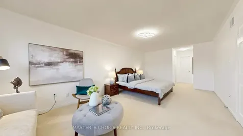 5 Espby Court Richmond Hill ON L4C 9L2
