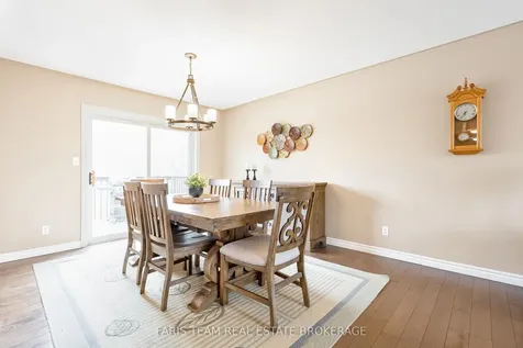 704 Trinity Street Innisfil ON L9S 2G8