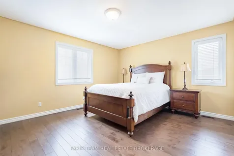 704 Trinity Street Innisfil ON L9S 2G8