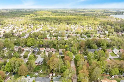 704 Trinity Street Innisfil ON L9S 2G8