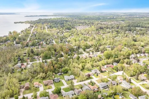 704 Trinity Street Innisfil ON L9S 2G8